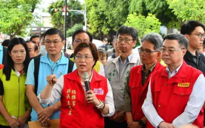 卓榮泰院長視察鹿港淹水,核定鹿港新增五處逕流分擔的計畫 總經費3.8 億元,改善鹿港市區長期淹水的狀況