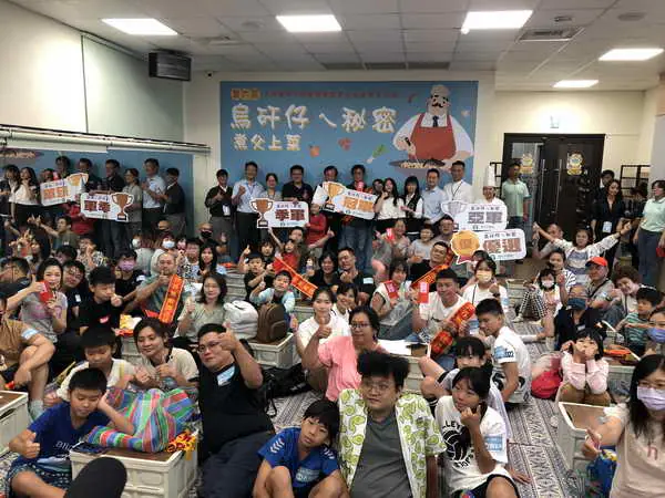親子聯手秀出在地食材好味道