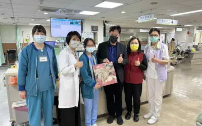 林慶豐年初二慰勞臺中醫院醫護辛勞