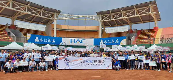 永信健康盃慢壘賽中市盛大開打黃忠義