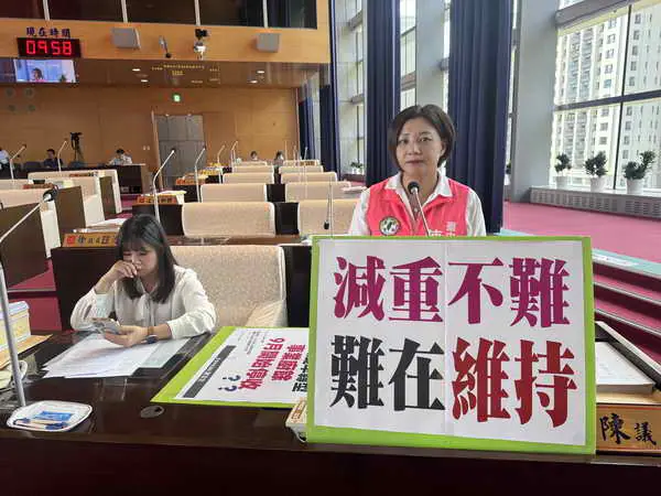 市議員陳雅惠關心市民減重與健康體位政策