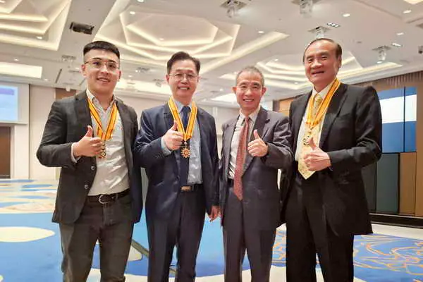 彰基醫學中心再奪 IIIC 國際創新發明競賽 3 金 1 銀暨IIP國際傑出發明家獎1