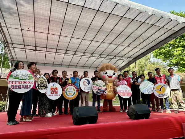 烘培伴手禮蓬勃發展 中市經發局助業者設廠1