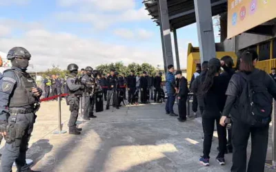 五月天開唱在即 中警特勤、偵爆、防爆實戰演練「守在舞台背後