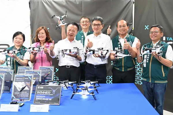 雲林縣長參選人劉建國請益之旅到嘉義 借鏡嘉義縣經驗提三大政見 劉建國1