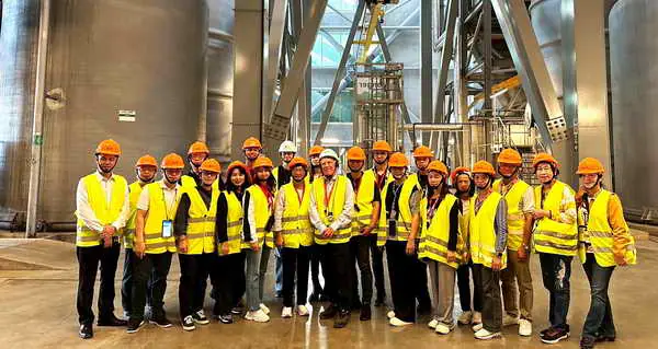 參訪丹麥垃圾焚化廠變身運動空間的 借鏡垃圾轉能源與永續城市設計經驗1