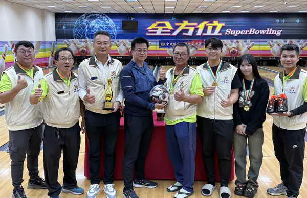 彰化縣後備指揮部辦理全方位全民國防交流盃保齡球錦標賽 全方位企業鼎力支持全民國防1