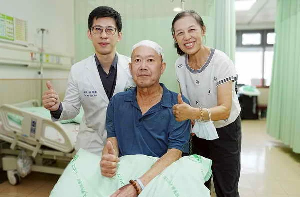 清醒開顱術精準除腫瘤 助翁重返日常1