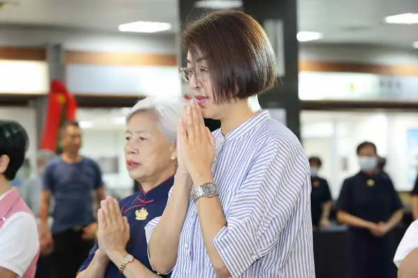 慈濟南投縣府浴佛 南投縣長許淑華感念佛恩1