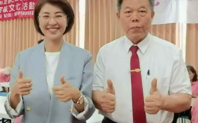 草屯惠德宮迓城隍熱鬧踩街   南投縣長許淑華點起馬炮