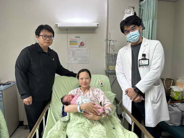 元旦迎新生 南投醫院喜迎三位元旦寶寶