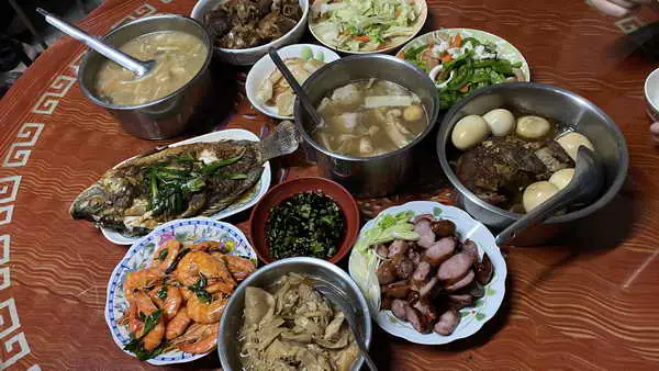 過年安心吃不踩雷 南投醫院營養師提醒 春節飲食1