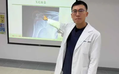 髮型師一覺醒來 右手突然痛到不舉