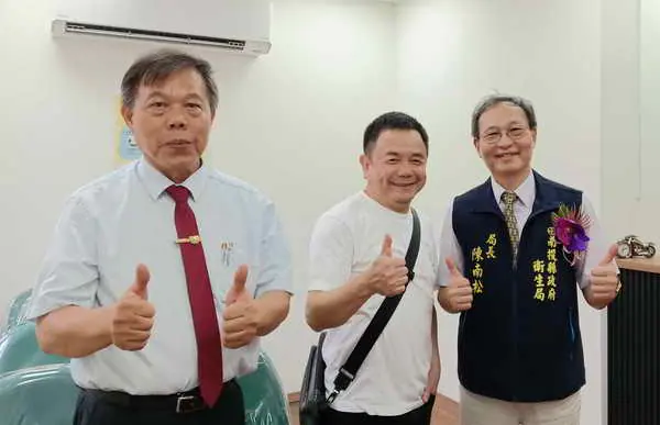 南投縣長許淑華為南投市鳳山新衛生室揭牌圓滿成功 守護在地健康更完善1
