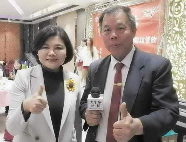 下午茶提前歡慶爸爸節 張麗善縣長致贈馬克杯感謝男性同仁辛勞奉獻1