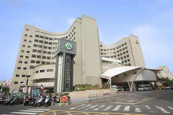 酷熱天氣利用水冷低碳技術 彰基電力年省百多萬1