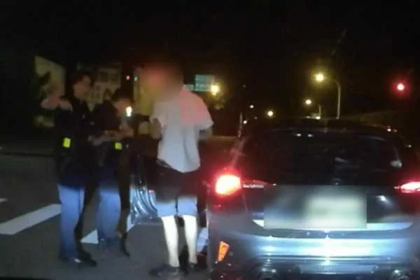 車燈故障上路 所長深夜巡邏鷹眼查獲毒駕1