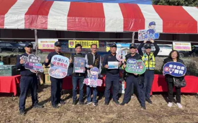 人潮花海迎新春 斗六警交通維安不鬆懈