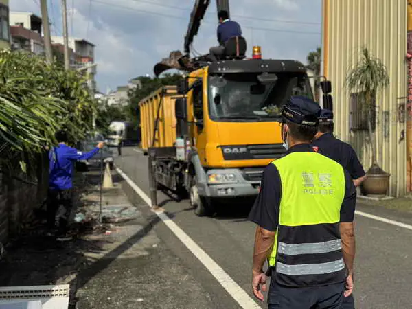 清道專案啟動 斗六警保障道路順暢與公共安全1