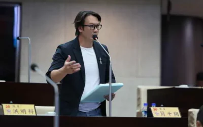 南投縣議員簡千翔在縣議會總質詢指貓羅溪幾乎年年淹水 河川整治刻不容緩