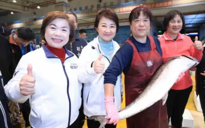 年前親自把關民生供應 盧市長清晨探視魚、果菜市場:量足價穩品質好 讓市民安心過好年