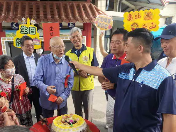 中彰榮家溫馨慶生結合才藝競賽 社區參與展活力、世代共融暖人心1