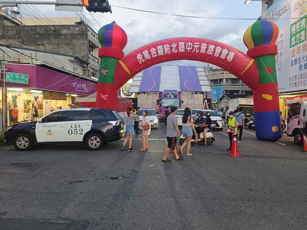 雲警強力執法與交通管制 祈中元節普渡活動順利1