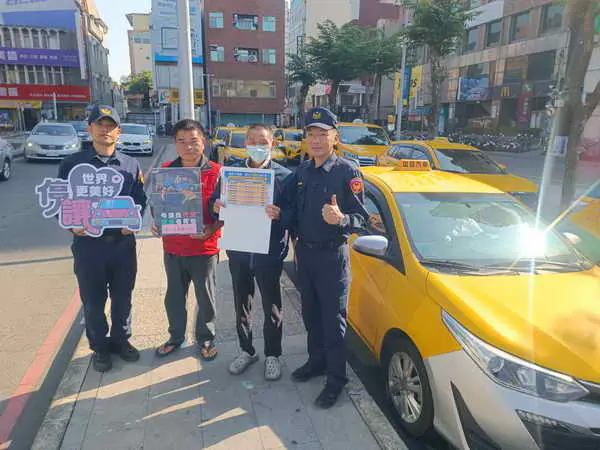 斗六警春節前夕強化宣導 籲民眾酒後找代駕平安過好年1