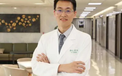 藝人神經受壓 脊椎融合手術甩下背痛