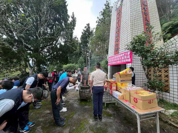 緬懷林業先賢 舉辦人倫分站榮民塔秋季祭典1
