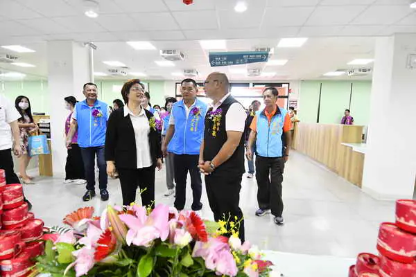 老舊廢棄營區變身政教藝文三合一新地標 花壇鄉公所