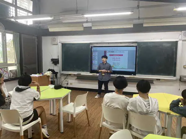 不讓菸品定義青春 草屯療養院深入偏鄉打造健康無菸校園