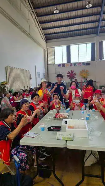 端午送暖不寂寞 華山基金會陪孤老創造甜蜜夏日回憶