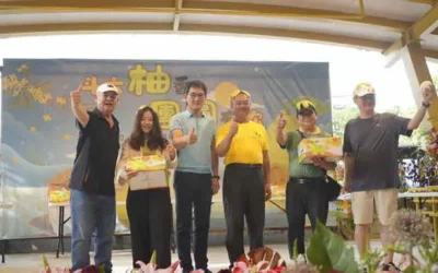 立委劉建國北上希望廣場 行銷斗六文旦「斗六柚香 團圓有你」熱鬧登場
