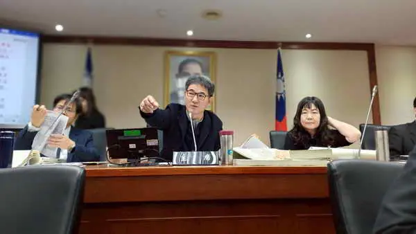 立法院全院委員會處理彈劾案 衛環仍加開委員會處理身權法