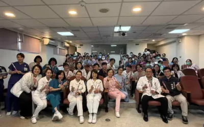 衛福部南投醫院歡慶國際護師節 表揚優良與資深護理同仁 傳遞守護健康的溫暖力量