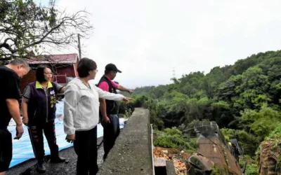豪雨侵襲 視察芬園鄉災情 道路邊坡崩塌、路基掏空及護岸潰堤