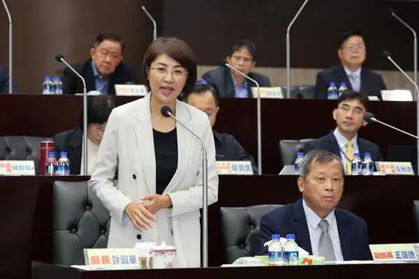 提升教學品質 許縣長1