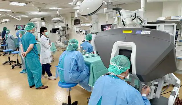 中榮結合跨院專家 辦達文西深度培訓1