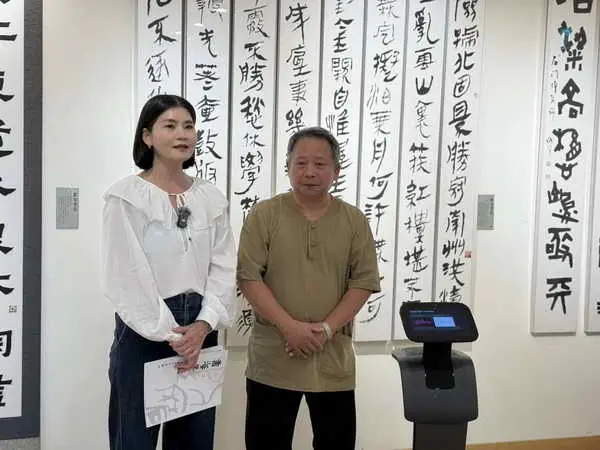 雲林縣政府文觀處展覽館導入智慧機器人 開啟導覽服務新變革1