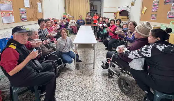 市議員陳雅惠建議市府應及早提出整體因應策1