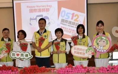 國際護師節前彰化市公所贈護理人員香皂花賀節兼打氣