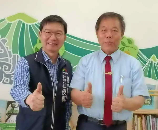 四月八1