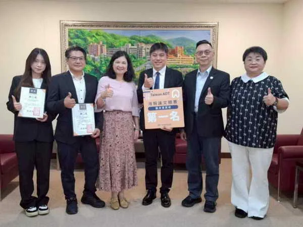 中臺牙技系全國競賽勇奪多項大獎1
