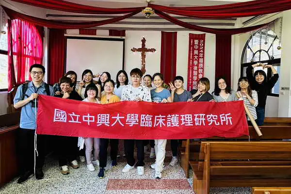 彰基挺護理師1