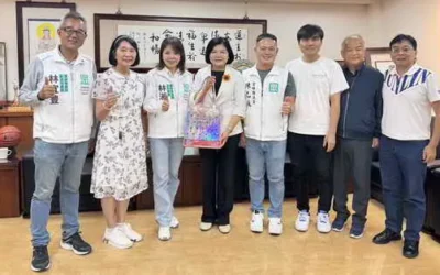 台灣民眾黨雲林縣黨部主委林淑芬協同備位立委蔡春綢、縣議員陳乙辰及黨部多位幹部,分別拜會雲林縣縣長張麗善與雲林縣議會議長