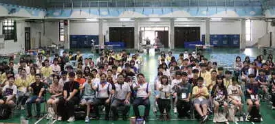 大里高中舉辦「2025創意實作暨科普闖關競賽營」吸引全台30校近200名學生齊聚一堂,展現科學教育新能量