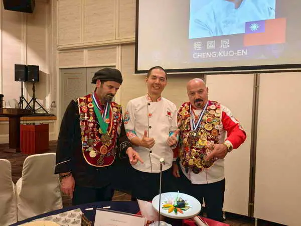 台灣蔬食國際發光1