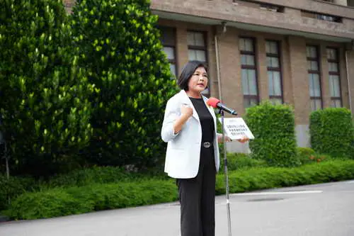 張麗善籲中央恢復一般補助款1
