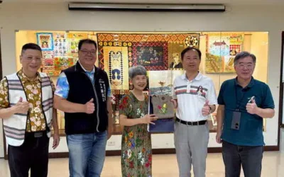 中臺科大「萬紫千紅賞拼布」開展